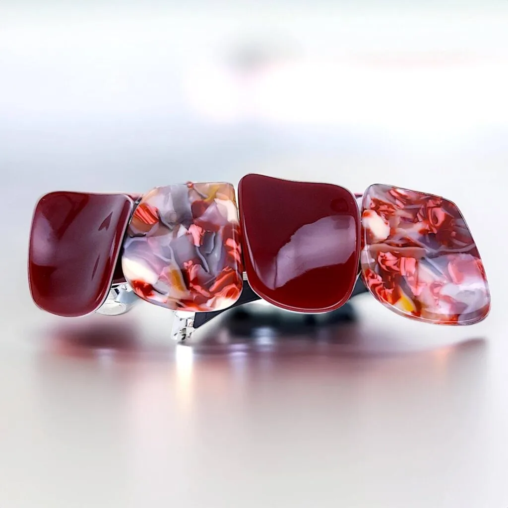 Barrette femme chic rouge acétate marbré ClawMeUp