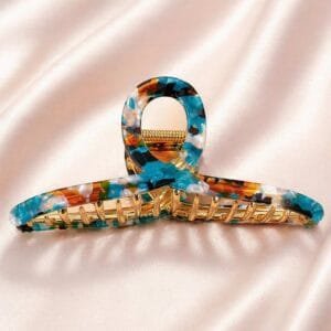 Grosse pince cheveux épais à anneau acétate bleus envoûtants multicolore métal doré — ClawMeUp