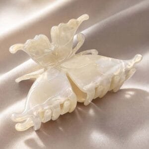 Pince à cheveux fleur translucide acétate de cellulose premium nacré ivoire — ClawMeUp