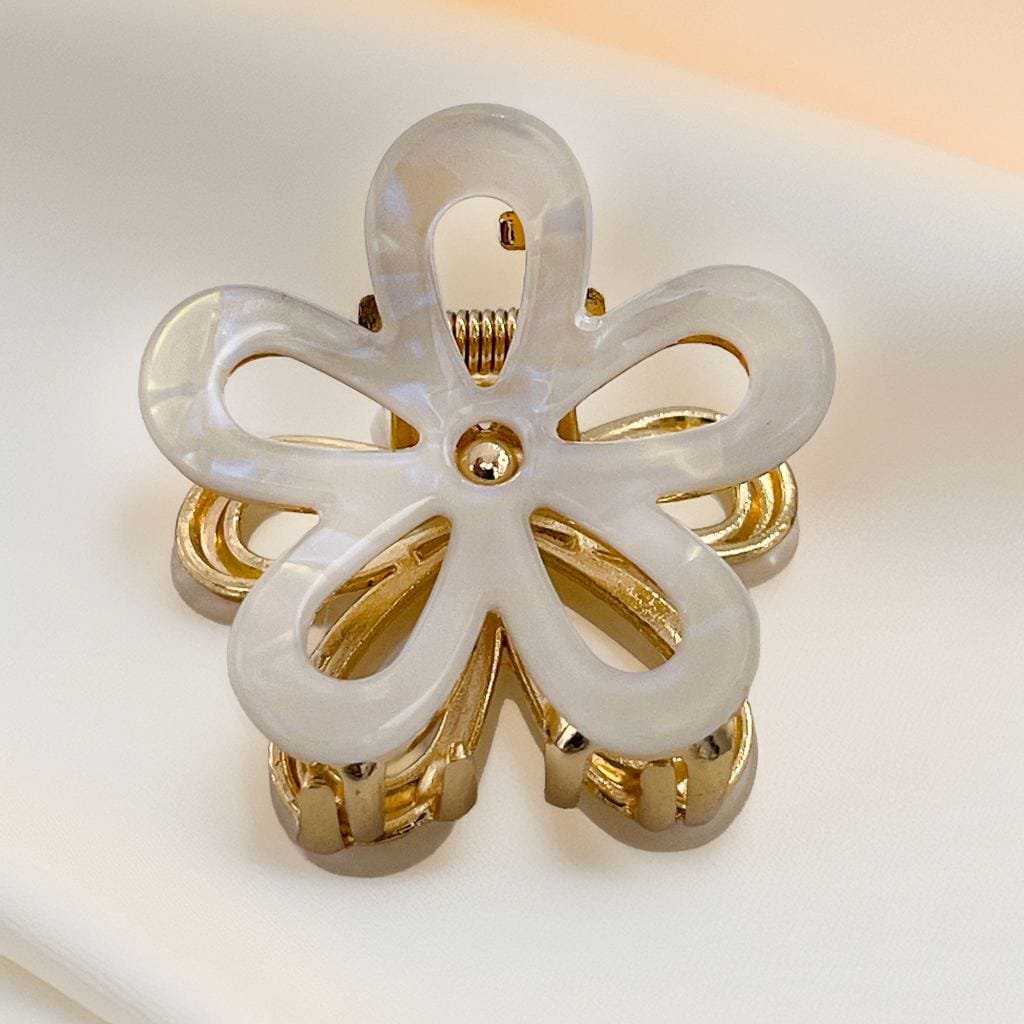 Pince à Cheveux Fleur Ajourée en Acétate