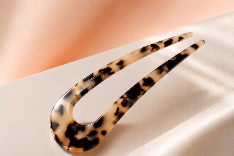 Épingle à cheveux en acétate écaille de tortue, création française premium — ClawMeUp