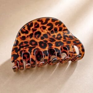 Pince crabe cheveux léopard acétate coloris Écaille Ambre, tons roux et noirs intenses — ClawMeUp Paris