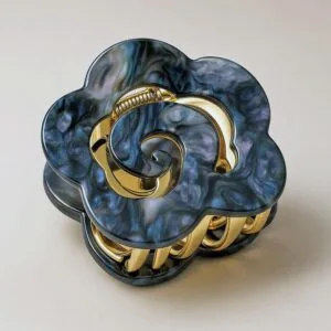 Pince à cheveux fleur camélia vert abalone — ClawMeUp