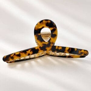 Grosse pince cheveux épais à anneau acétate écaille ambre métal doré — ClawMeUp